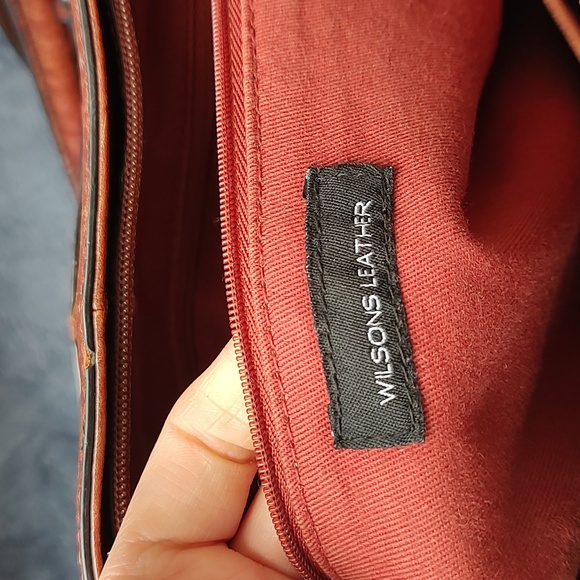 Wilsons Leather brown cognac large briefcase crossbody. Good used condition. - Picture 11 of 16
